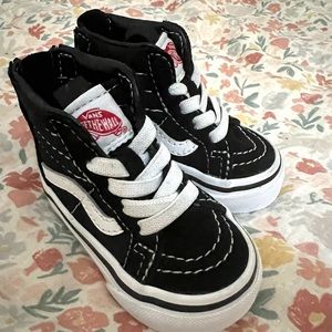 The cutest baby Vans ever! Size 2